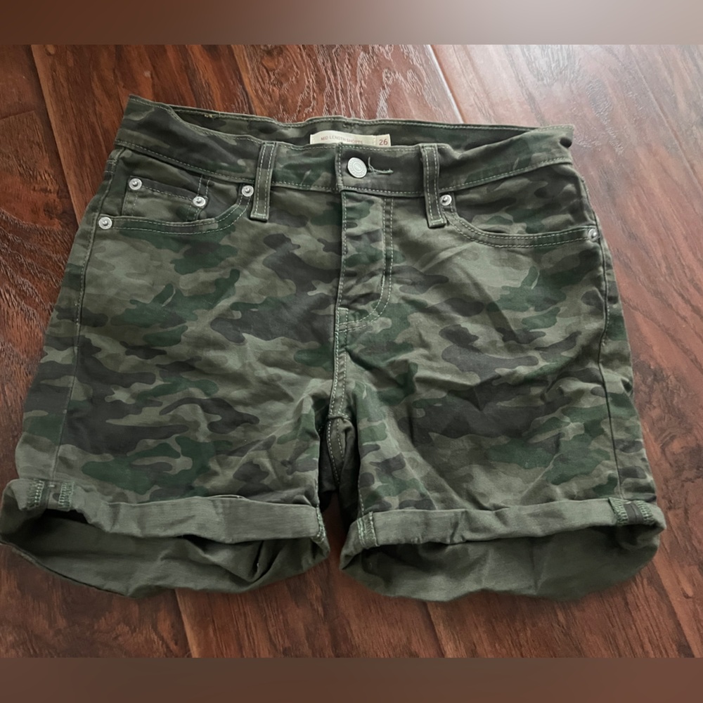 Levi's Women's Camouflage Shorts